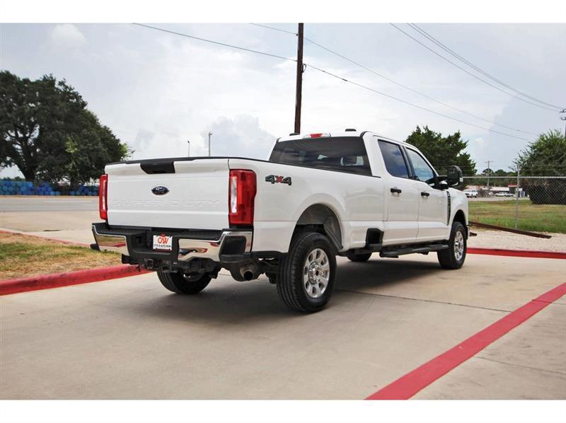 Ford Super Duty F-250 SRW  2023