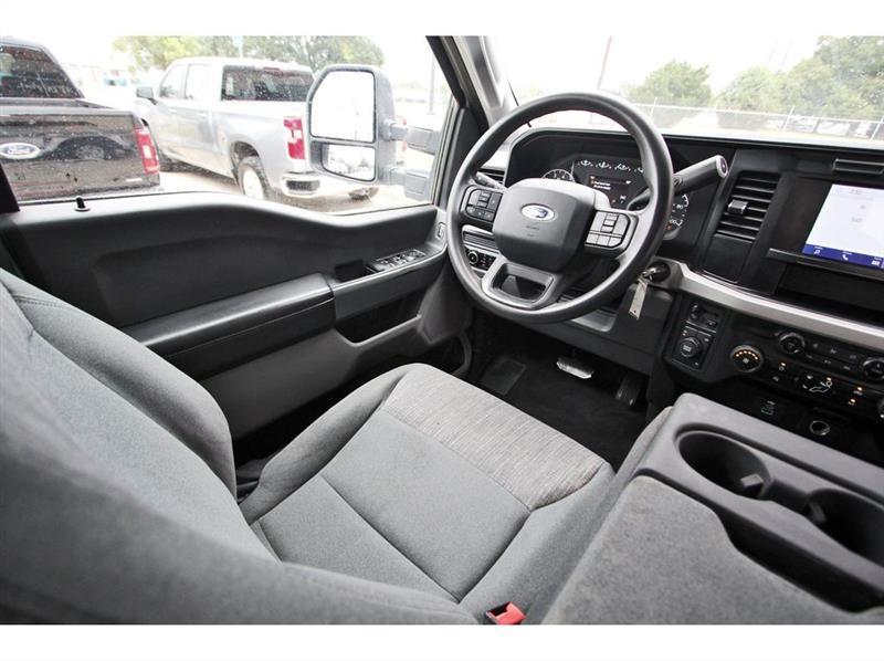 Ford Super Duty F-250 SRW  2023