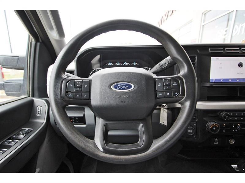 Ford Super Duty F-250 SRW  2023