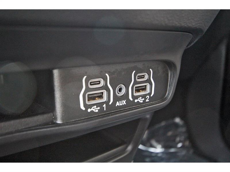 Chrysler Pacifica  2025