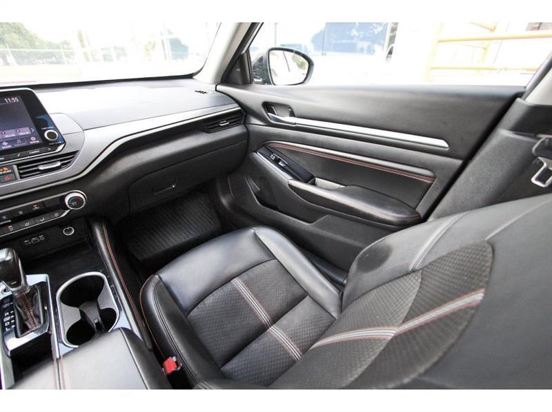 Nissan Altima  2023