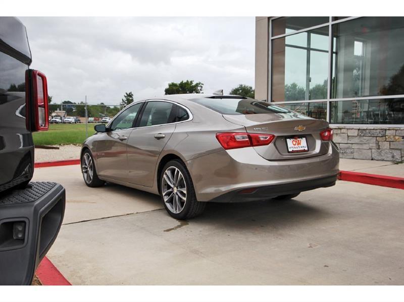 Chevrolet Malibu  2025