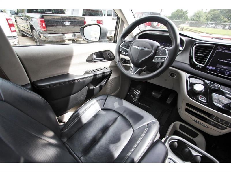 Chrysler Pacifica  2022