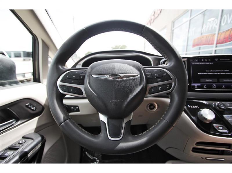 Chrysler Pacifica  2022