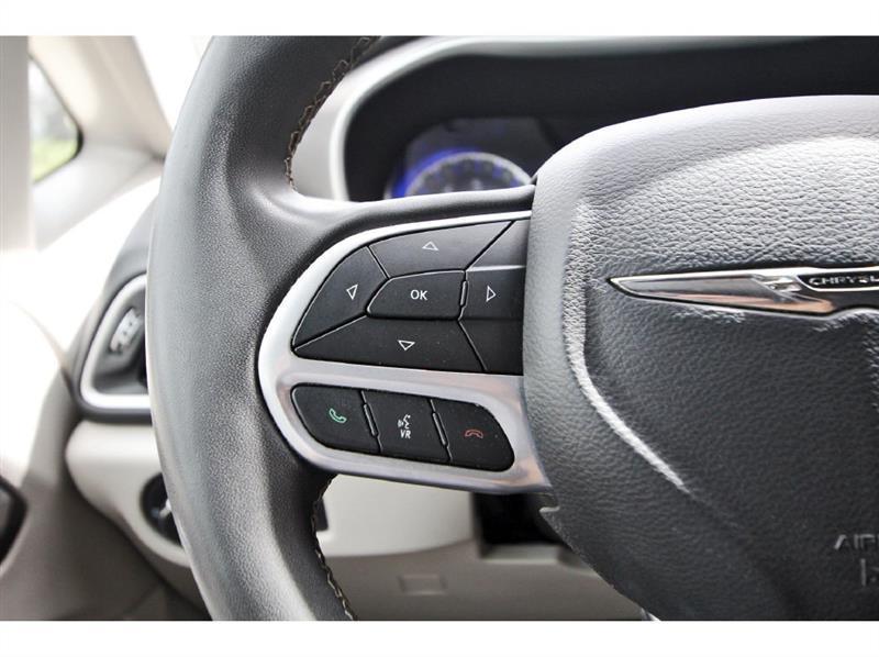 Chrysler Pacifica  2022