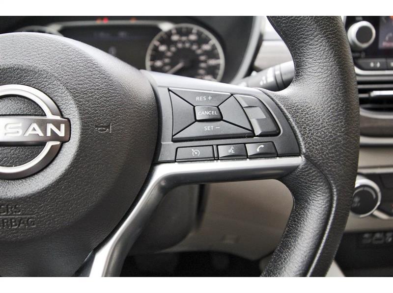 Nissan Altima  2025