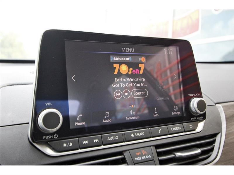 Nissan Altima  2025