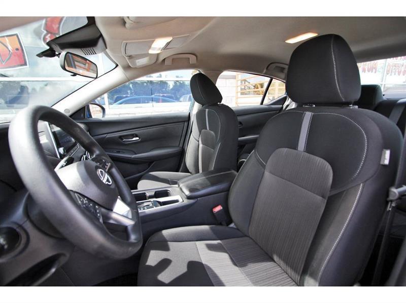 Nissan Sentra  2025
