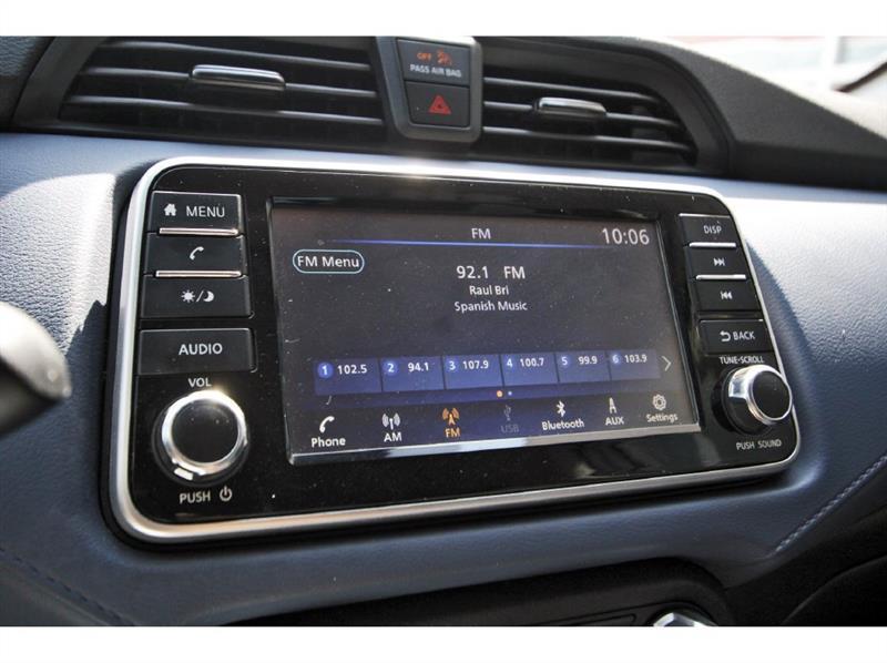 Nissan Versa  2024