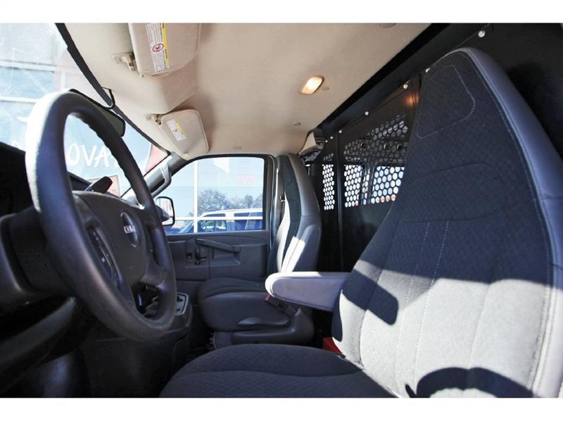 GMC Savana Cargo Van  2021