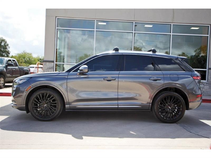 Lincoln Corsair  2021