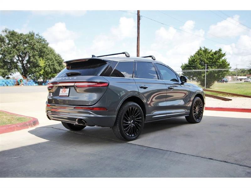 Lincoln Corsair  2021