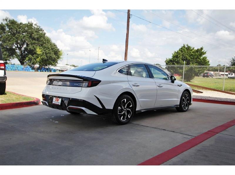Hyundai Sonata  2025