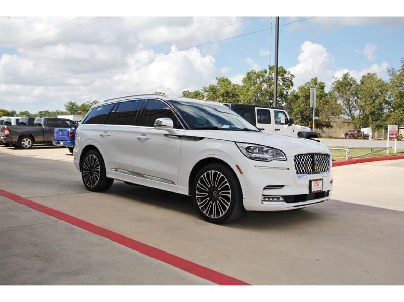 Lincoln Aviator  2020