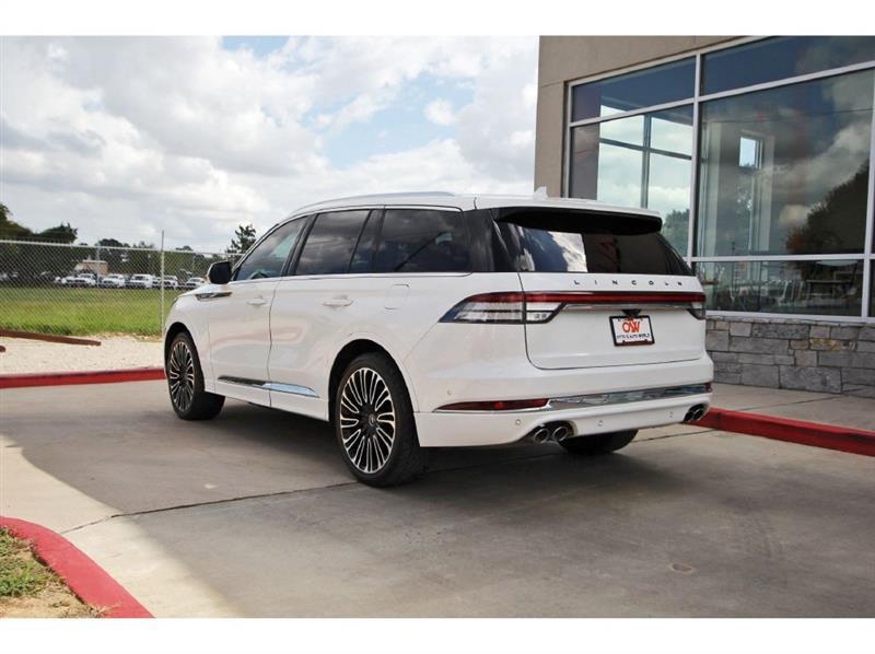 Lincoln Aviator  2020