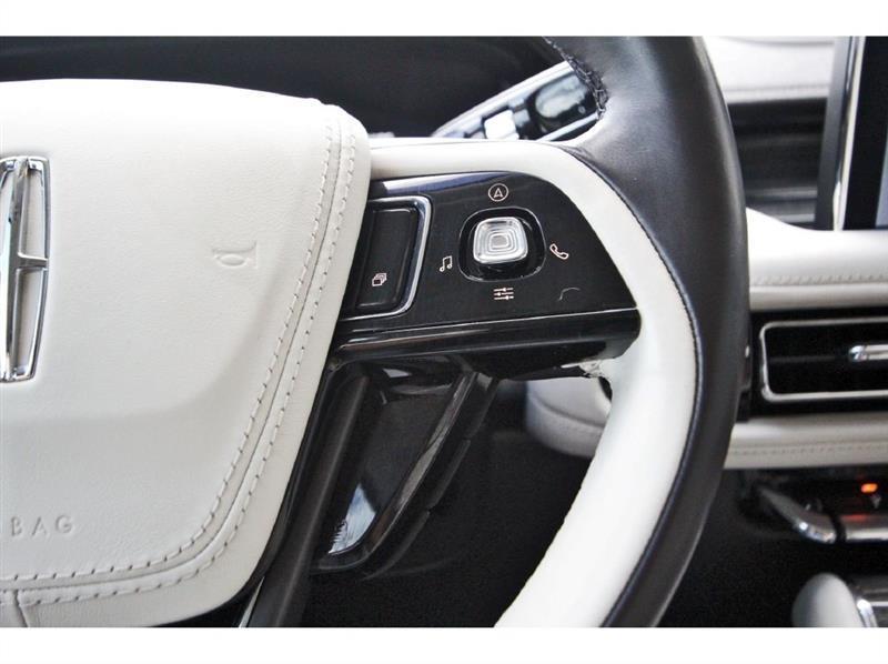 Lincoln Aviator  2020