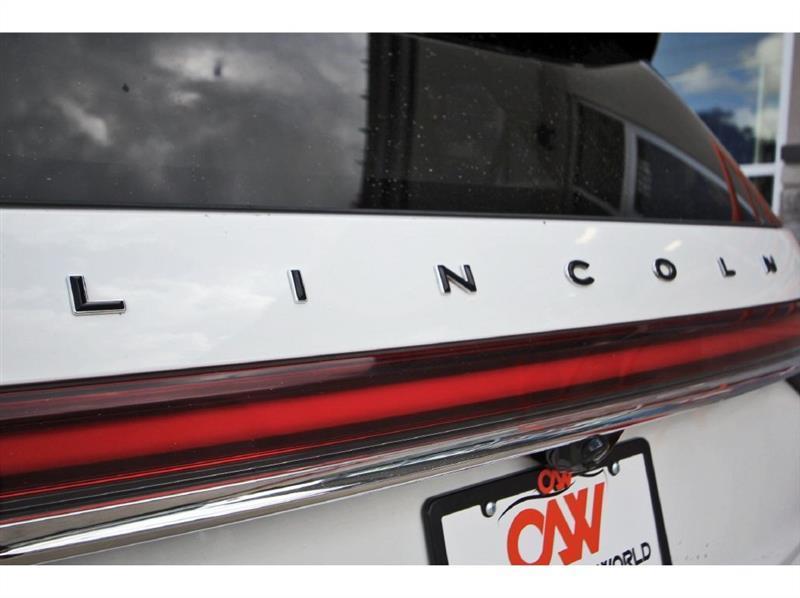 Lincoln Aviator  2020