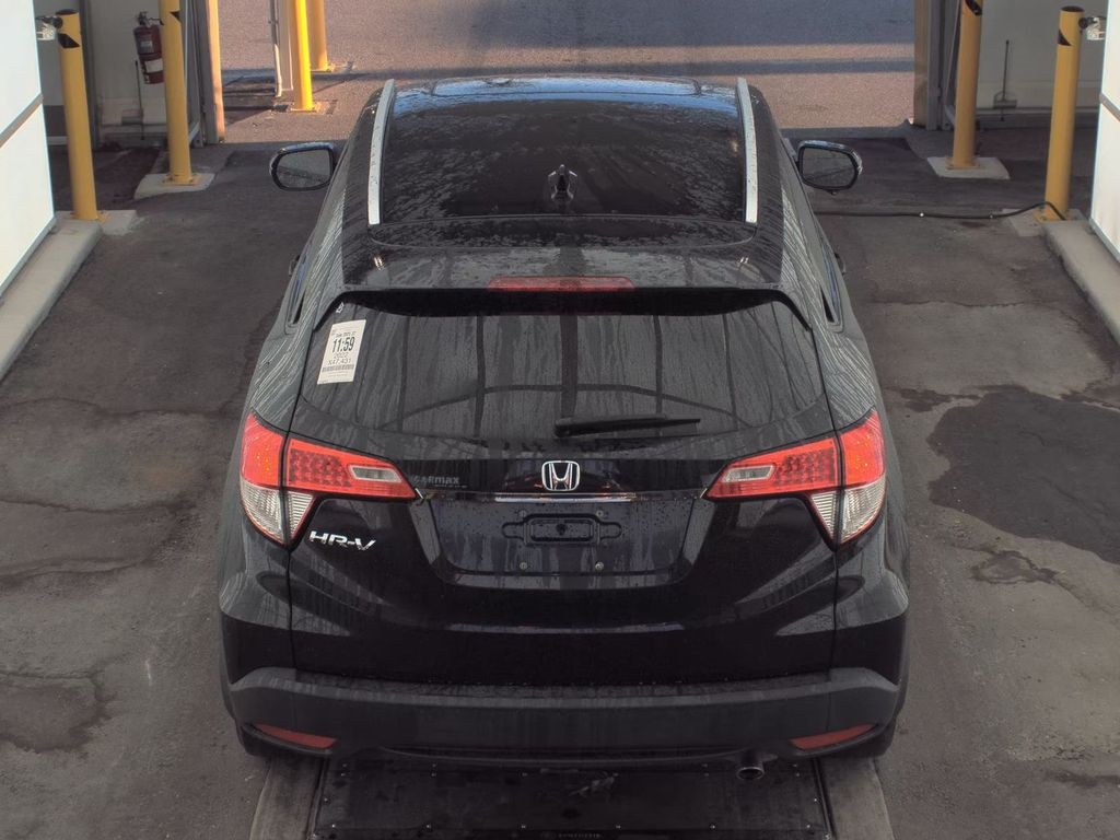2022 Honda HR-V EX-L photo 4