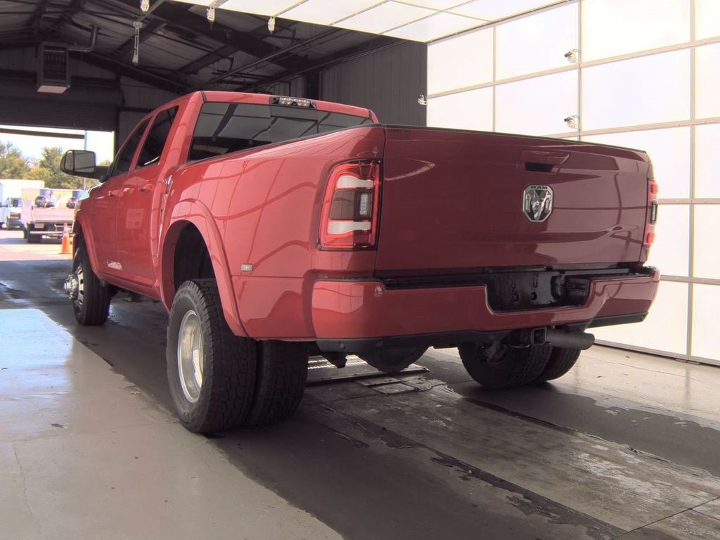 2019 Ram 3500 Laramie photo 4