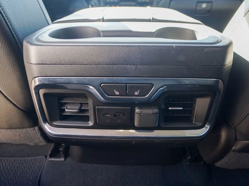 GMC Sierra 3500HD  2023