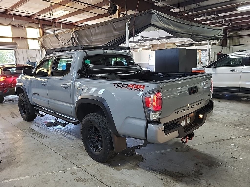Toyota Tacoma  2021