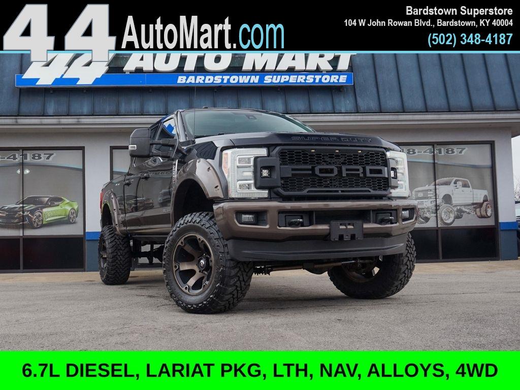 2017 Ford F-250 Super Duty Lariat's photo