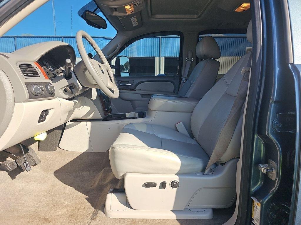 Chevrolet Silverado 2500HD  2013