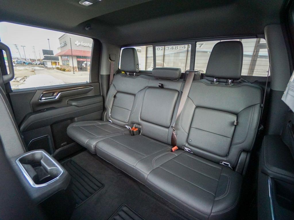 Chevrolet Silverado 2500HD  2024