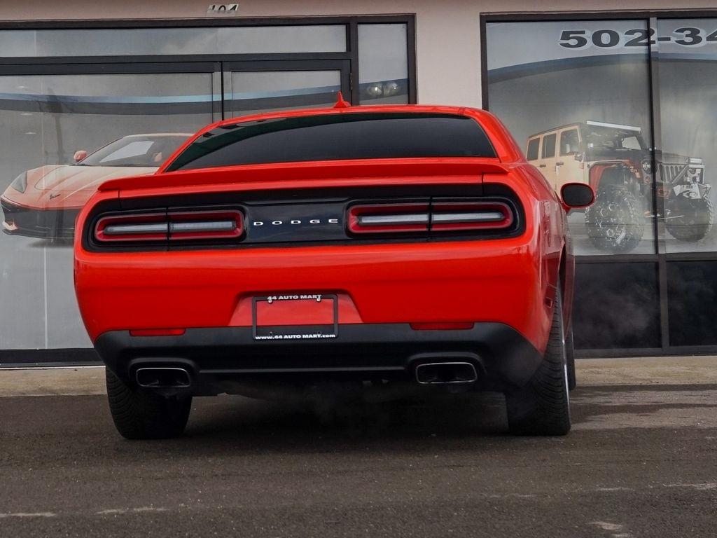 Dodge Challenger  2017