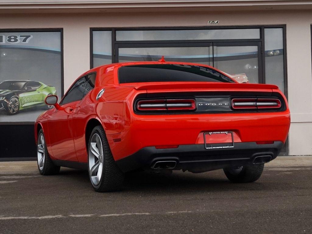 Dodge Challenger  2017