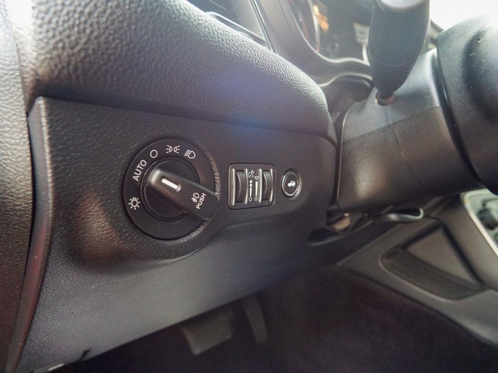 Dodge Challenger  2017