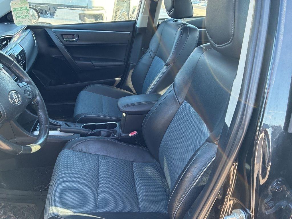 Toyota Corolla  2014