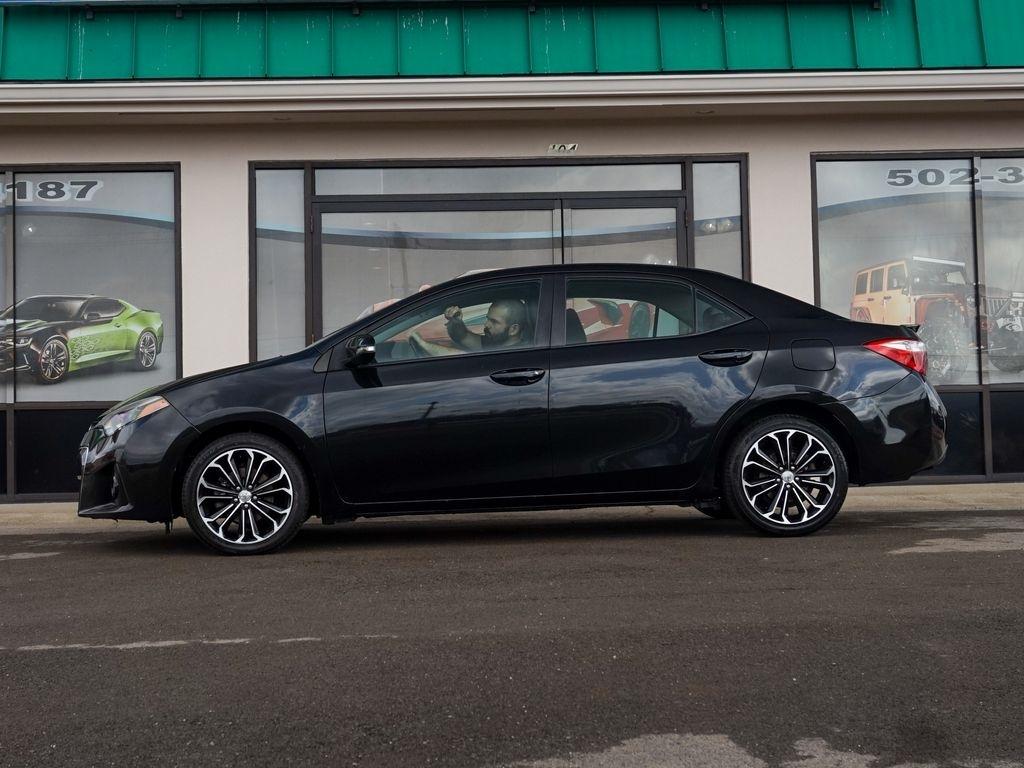 Toyota Corolla  2014