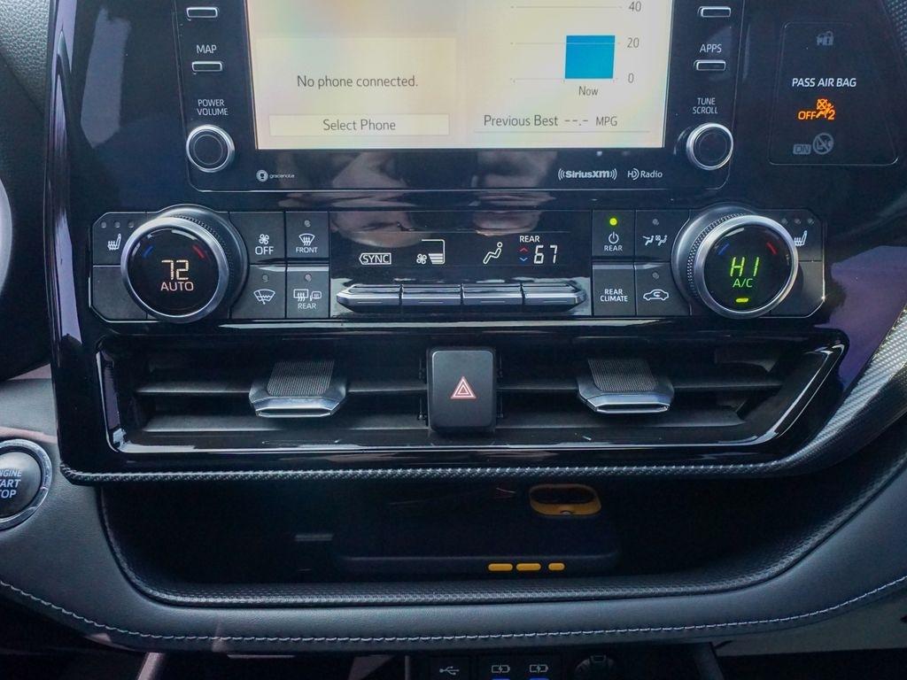 Toyota Highlander  2022