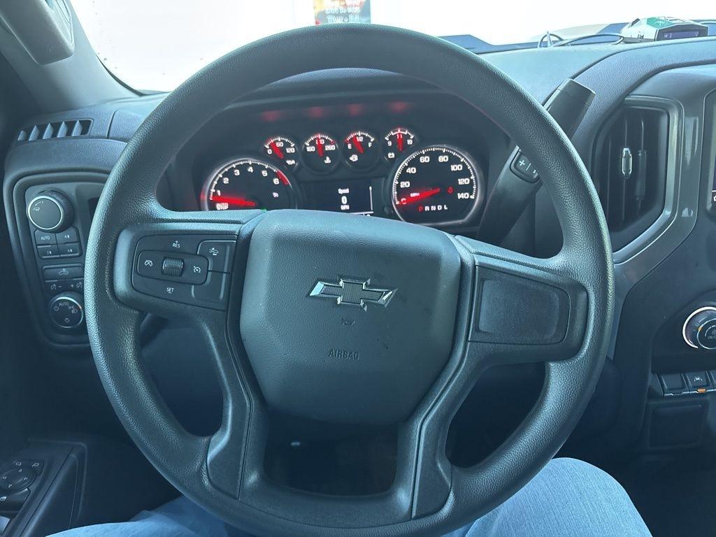 Chevrolet Silverado 1500  2025