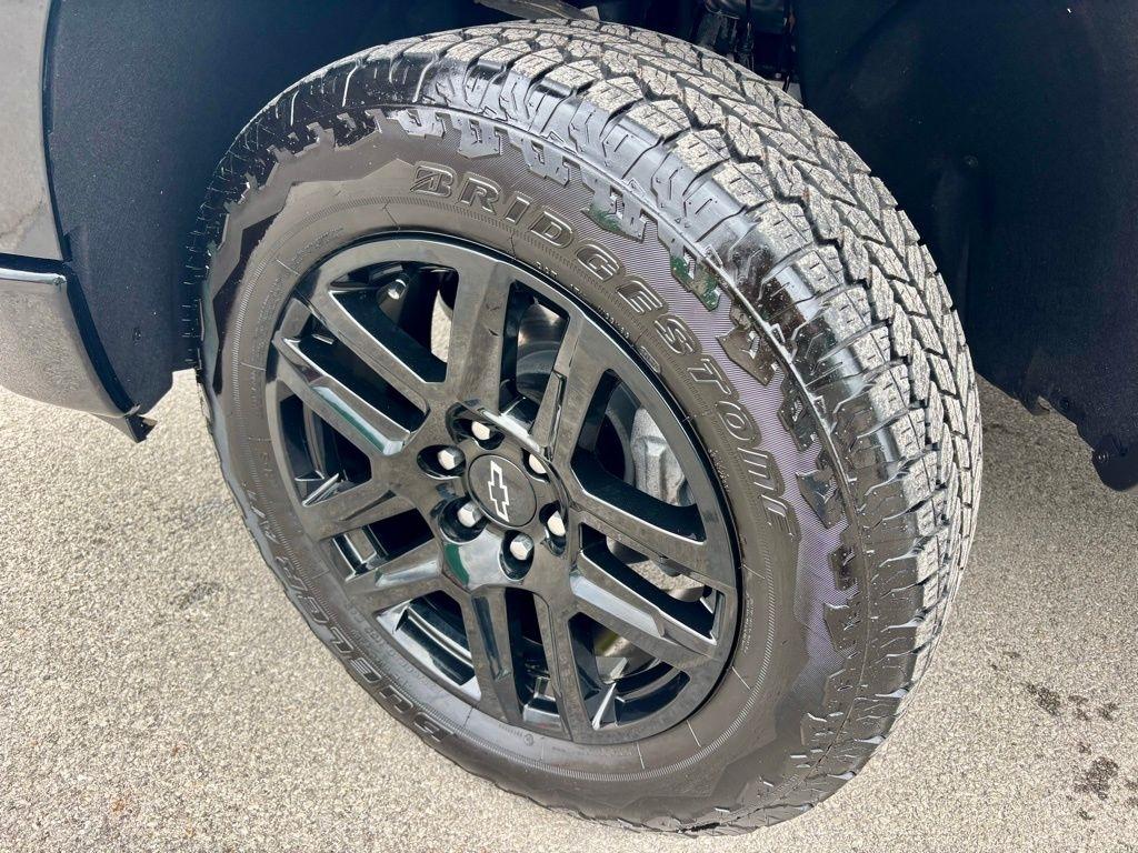 Chevrolet Silverado 1500  2025