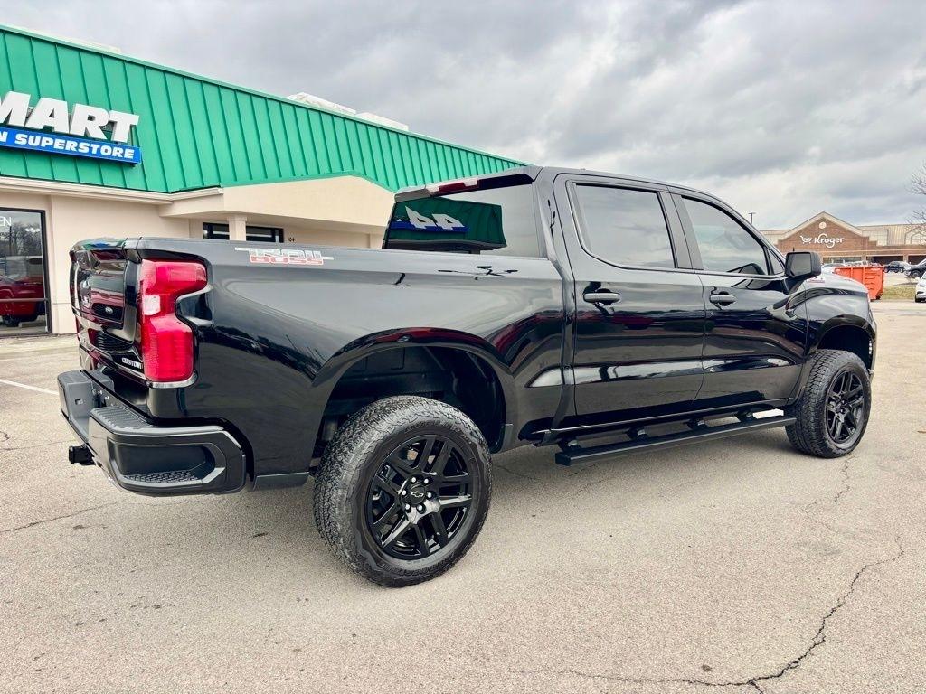 Chevrolet Silverado 1500  2025