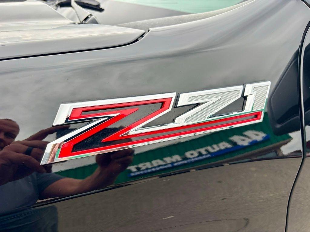 Chevrolet Silverado 1500  2025