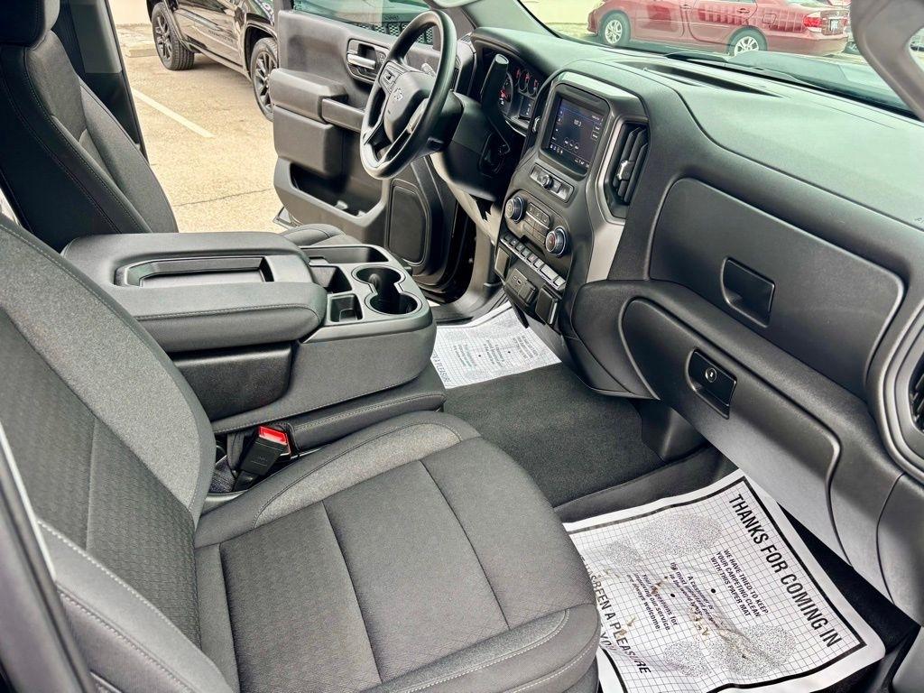 Chevrolet Silverado 1500  2025