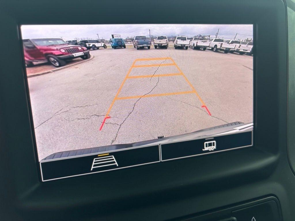 Chevrolet Silverado 1500  2025