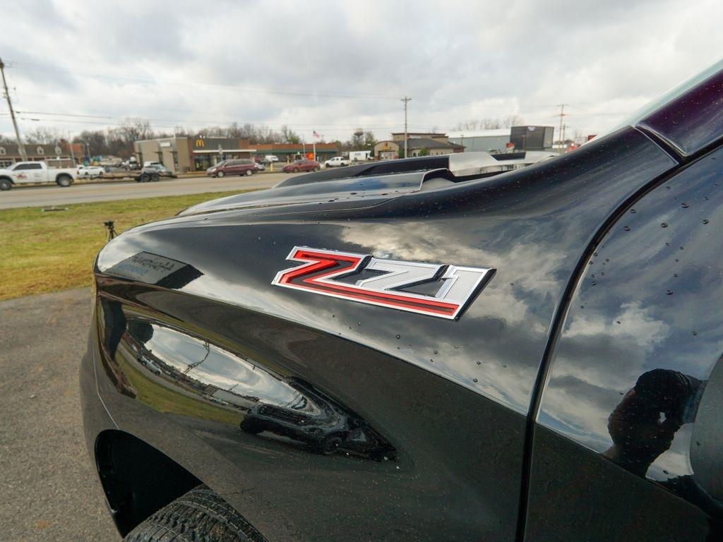 Chevrolet Silverado 1500  2025