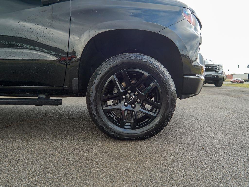 Chevrolet Silverado 1500  2025