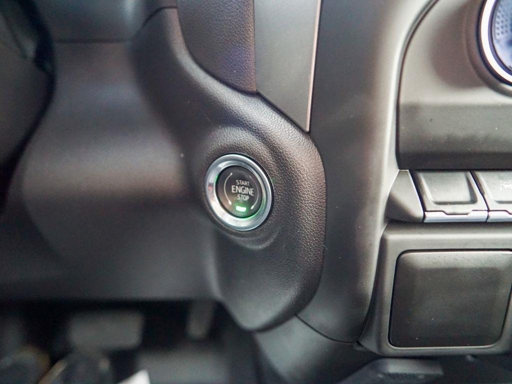 Chevrolet Silverado 1500  2025