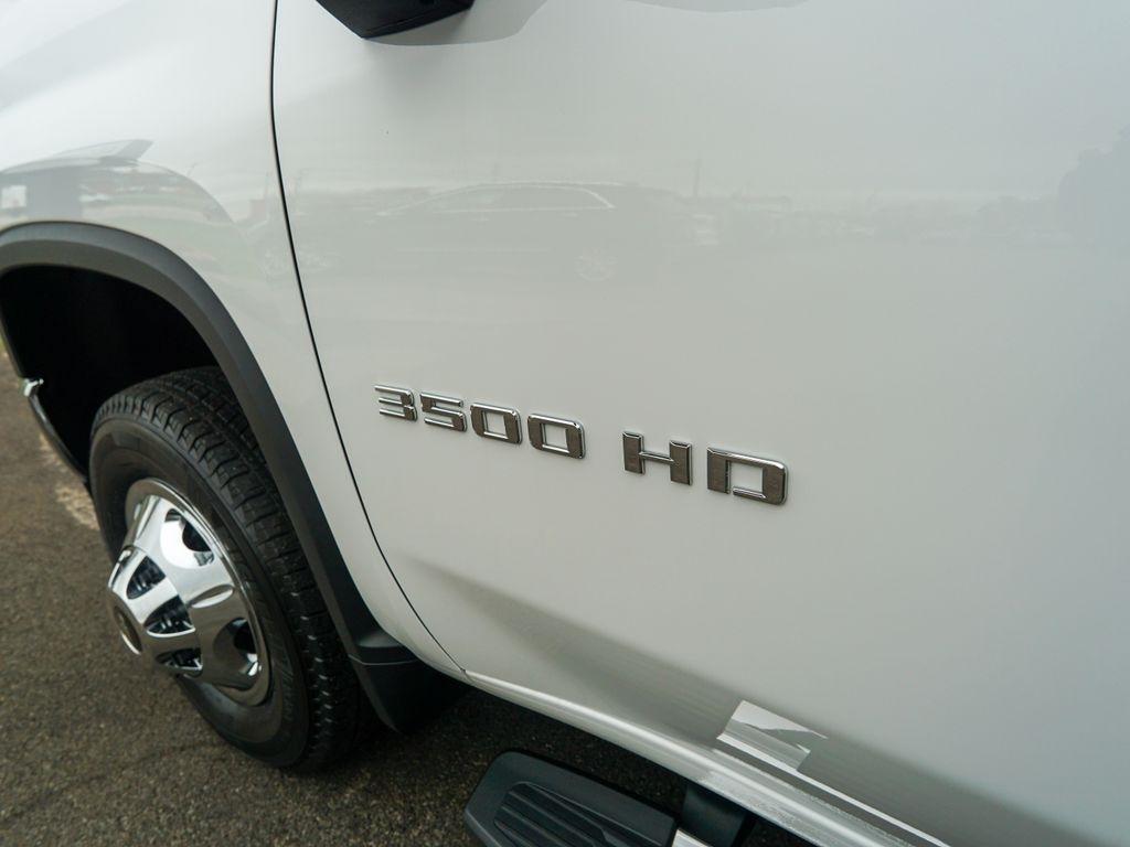 Chevrolet Silverado 3500HD  2022