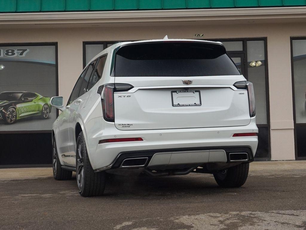 Cadillac XT6  2020