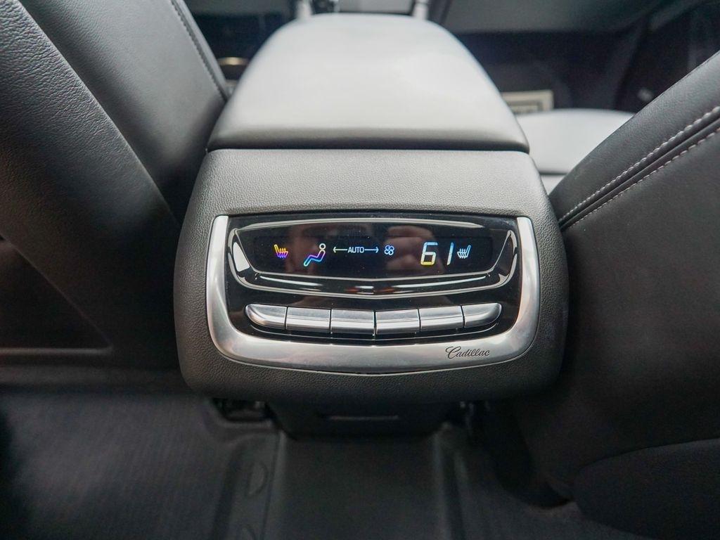 Cadillac XT6  2020