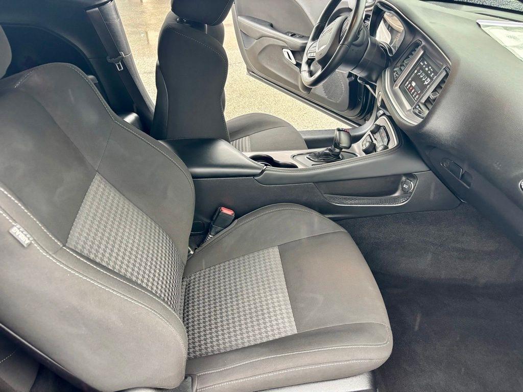 Dodge Challenger  2022