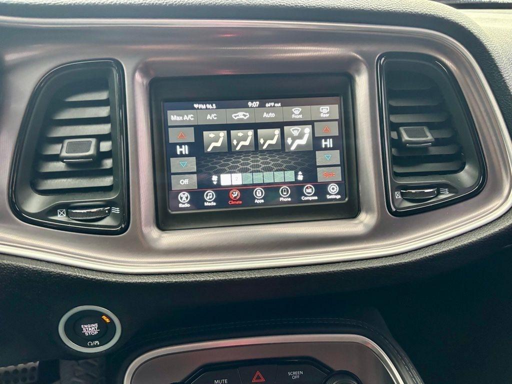 Dodge Challenger  2022