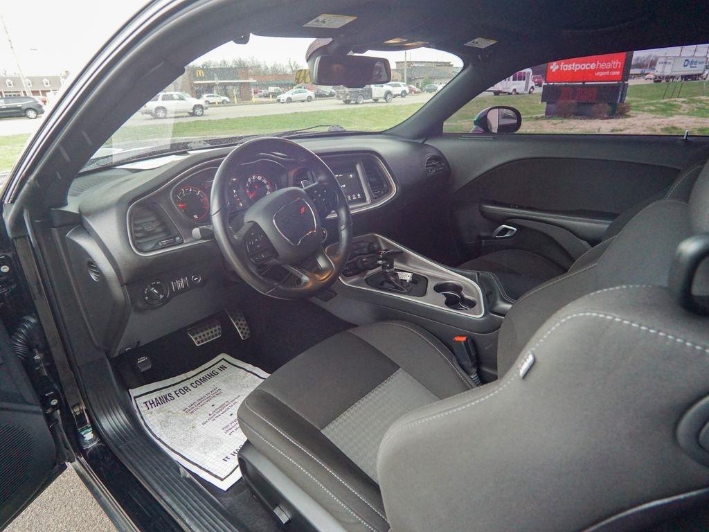 Dodge Challenger  2022