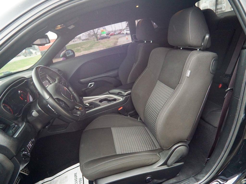 Dodge Challenger  2022